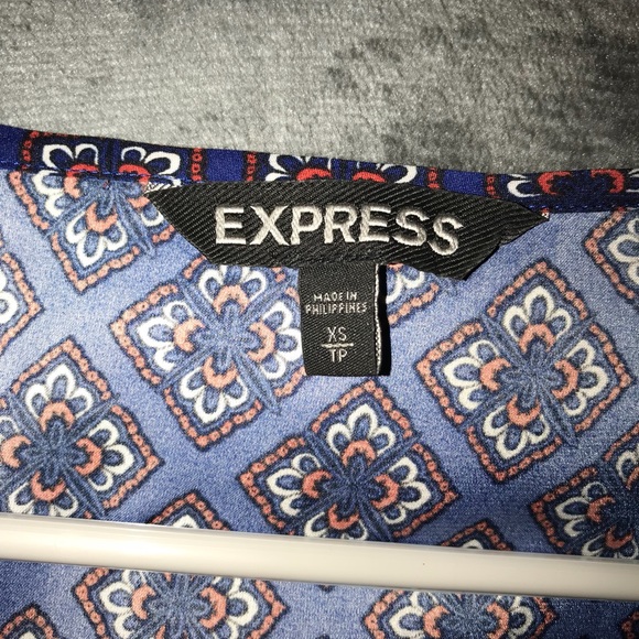 Dressy blue express top - Picture 3 of 3